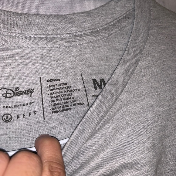 Men’s Medium Mickey\Neff long sleeve - Picture 3 of 5